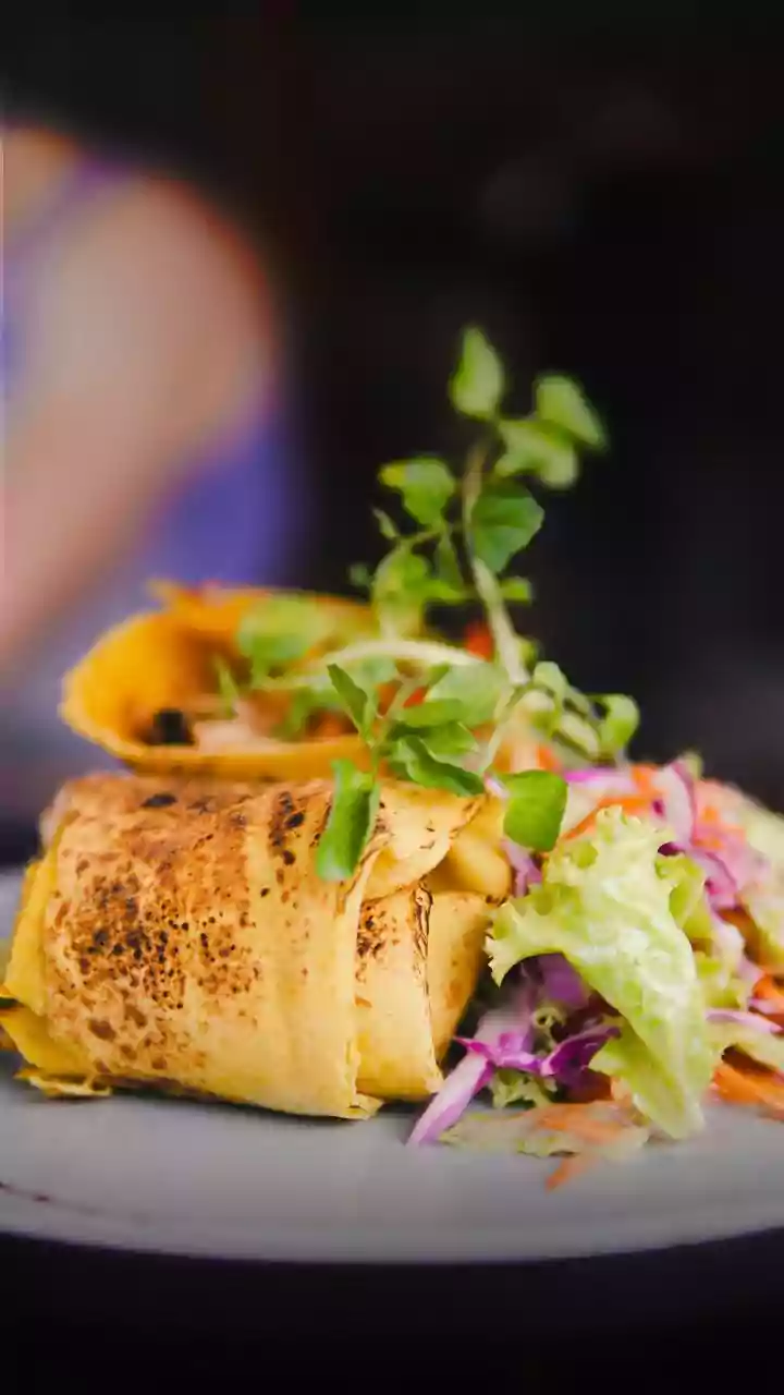 A Gastronomic Journey: Exploring Long Island's Top 14 Vegetarian-Friendly Dining Spots