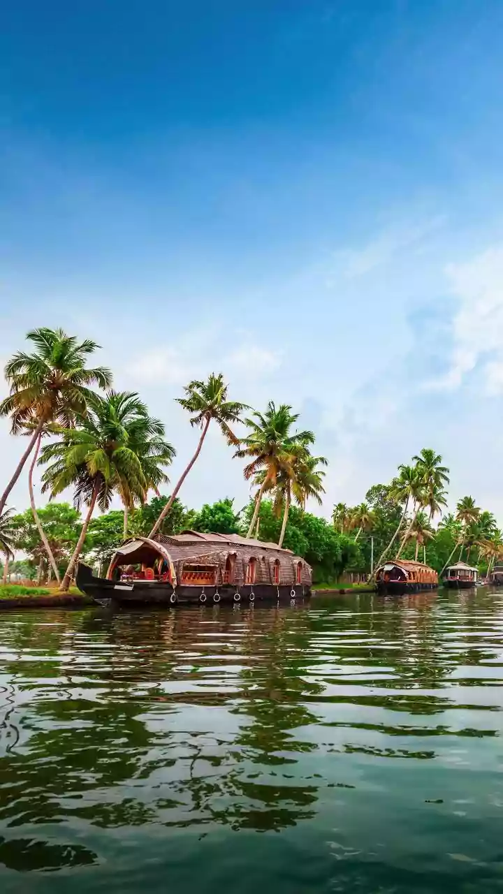 Union Minister Suresh Gopi again bats for AIIMS in Kerala's Alappuzha