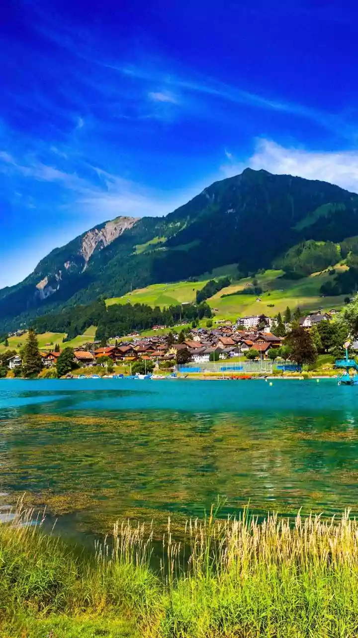 Discover Switzerland's most scenic lakes