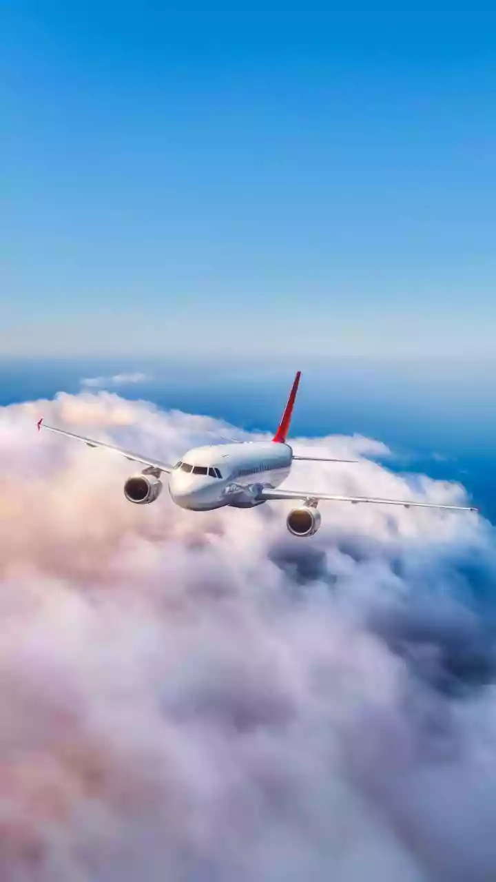 Air India Phuket-Delhi Flight Lost 300 Feet After Triple Hydraulic Failures, Autopilot Glitch: Report