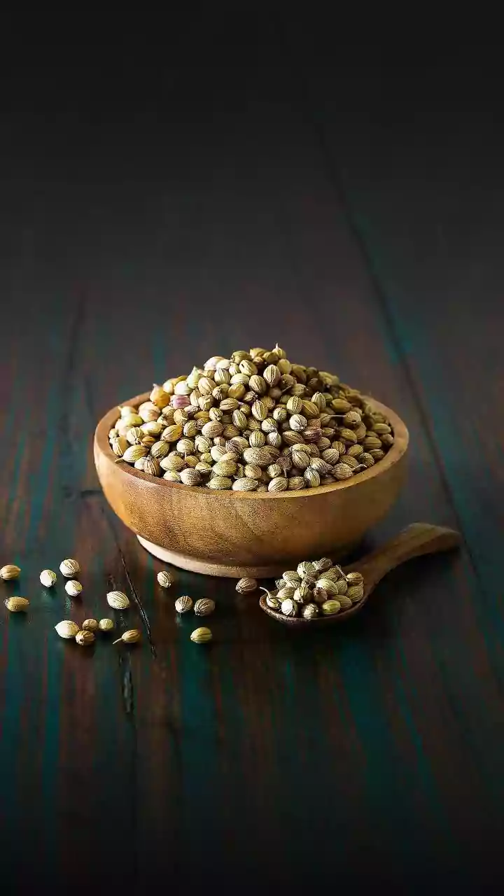 Coriander Above ₹200/Kg: The Weather-Driven Food Price Story Explained