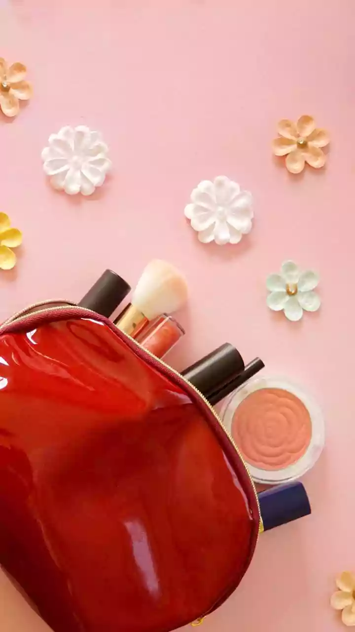 From Morning Commutes To Evening Plans, Lip Oils And Balms Are Becoming Everyday Staples