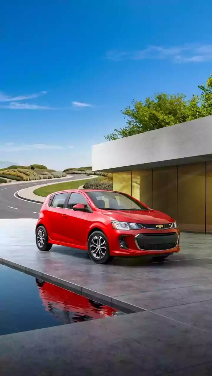 Chevrolet Sonic chega em duas versões a partir de R$ 129 mil