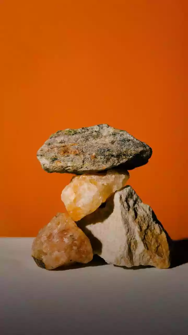Unearth Earth's Secrets: Your One-Week Backyard Geology Adventure!
