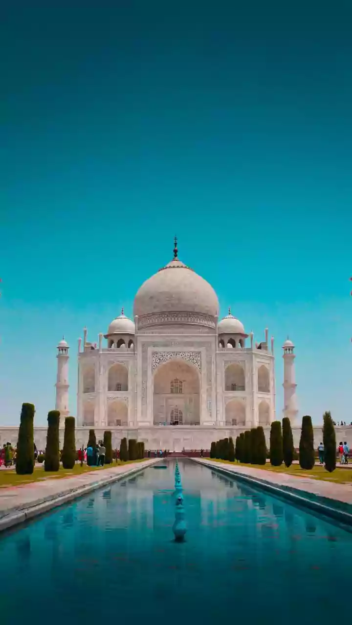 Solo Travel in April: Compare Top 7 Indian & International Destinations