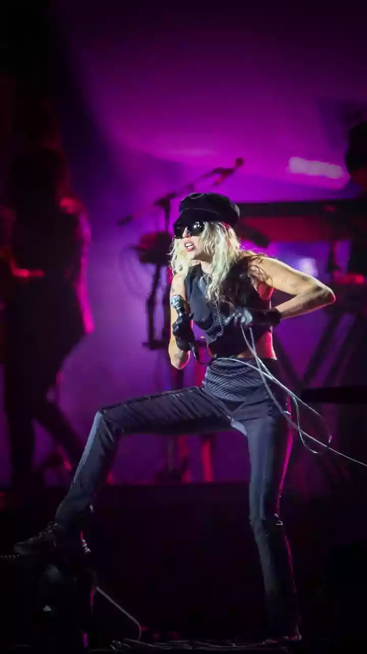 Cyrus returns for Hollywood Bowl shows before 'Bass Persuades' release