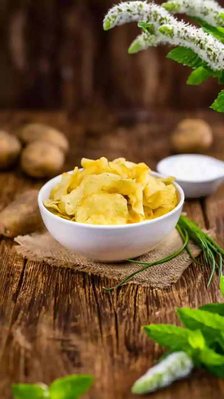 Fresh Herbs Make Potato Wedges Feel Less Like A Basic Side