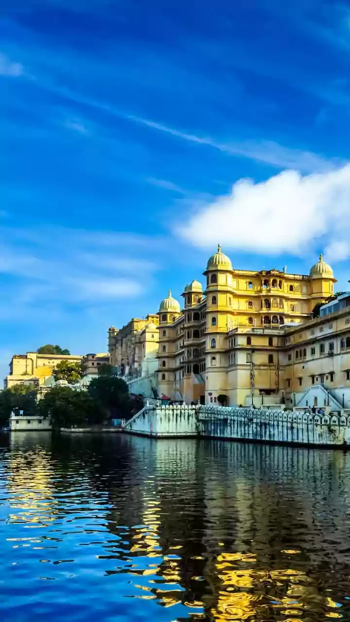 Search Trends Confirm High Interest in Goa, Puri and Udaipur for Festive Getaways
