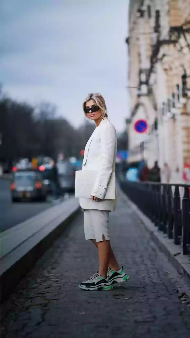 Fast-Fashion Shoppers Can Test Whether a Trend Fits Their Wardrobe