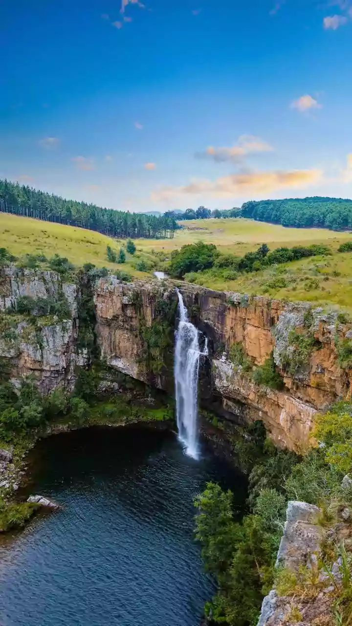 Monsoon Travel Guide: Best Ways To Enjoy Maharashtra Waterfall Trips