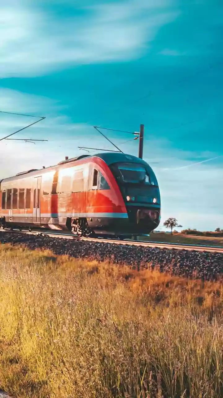 Ahmedabad to Lucknow: A Train Ride Turned Concert!