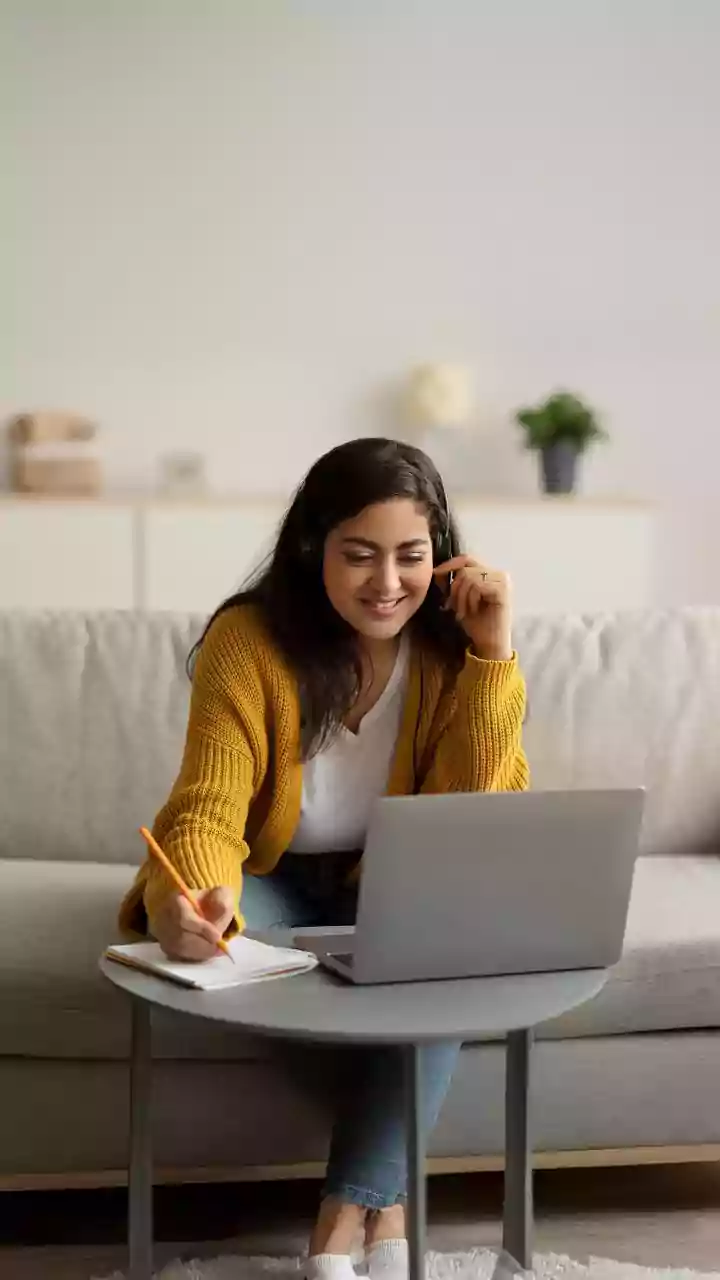 Online Classes: Are Schools, Colleges Losing Relevance? 5 Pros & 5 Cons Explained