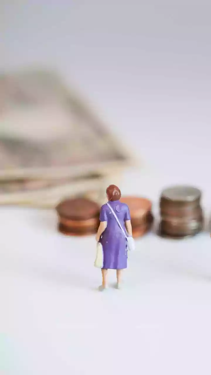 EPS-95 Pension: Potential Hike & Calculation Insights