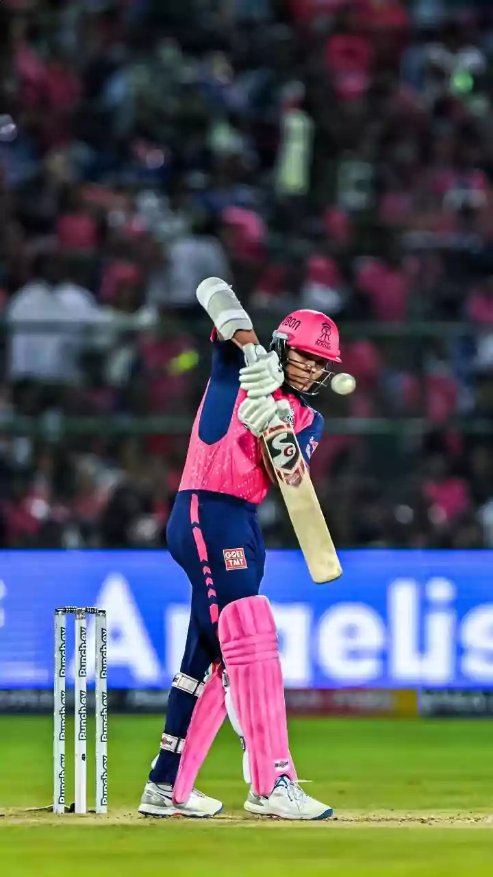 IPL 2026: MI vs RR, Match 69 - Top player battles to watch out for
