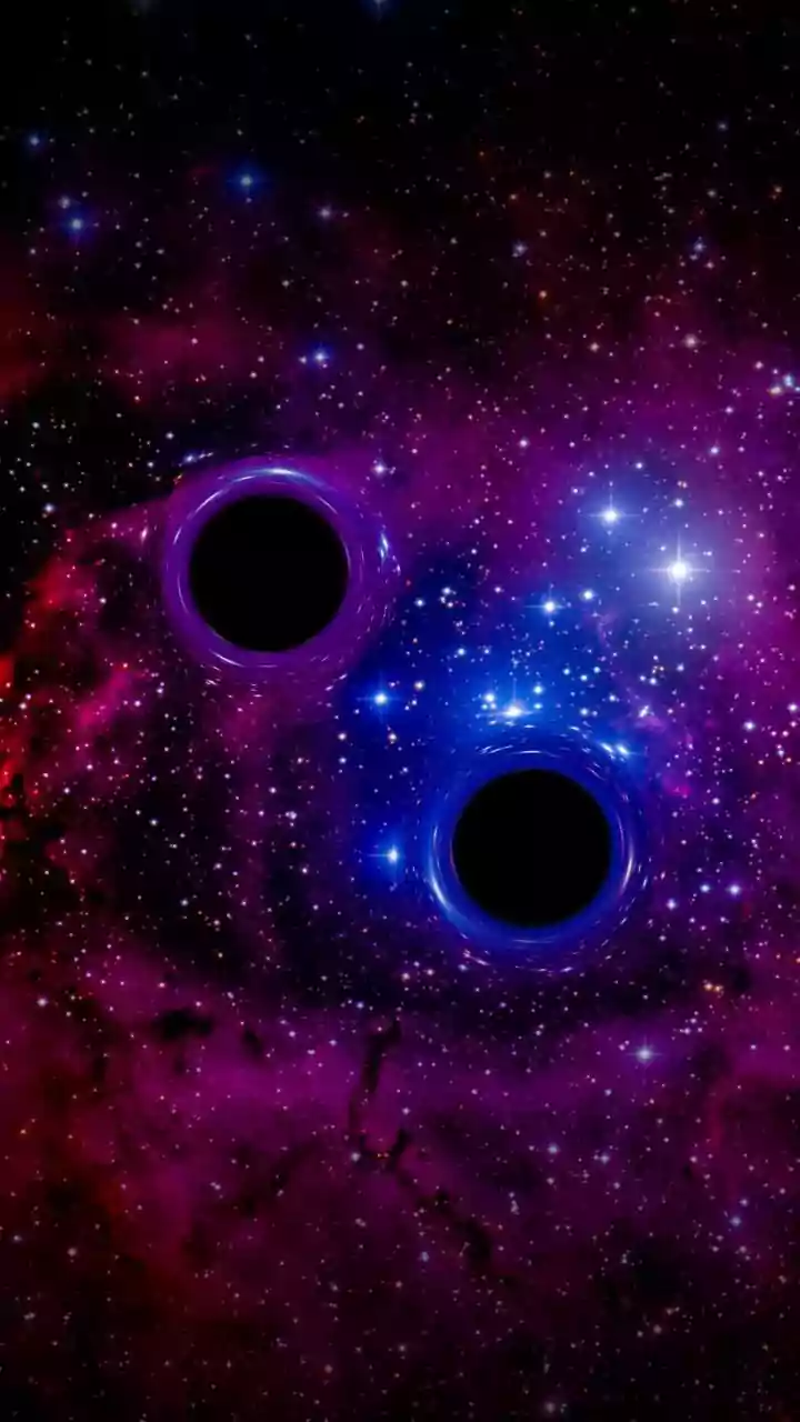 Daily Horoscopes: Financial Planning & Relationships in Focus