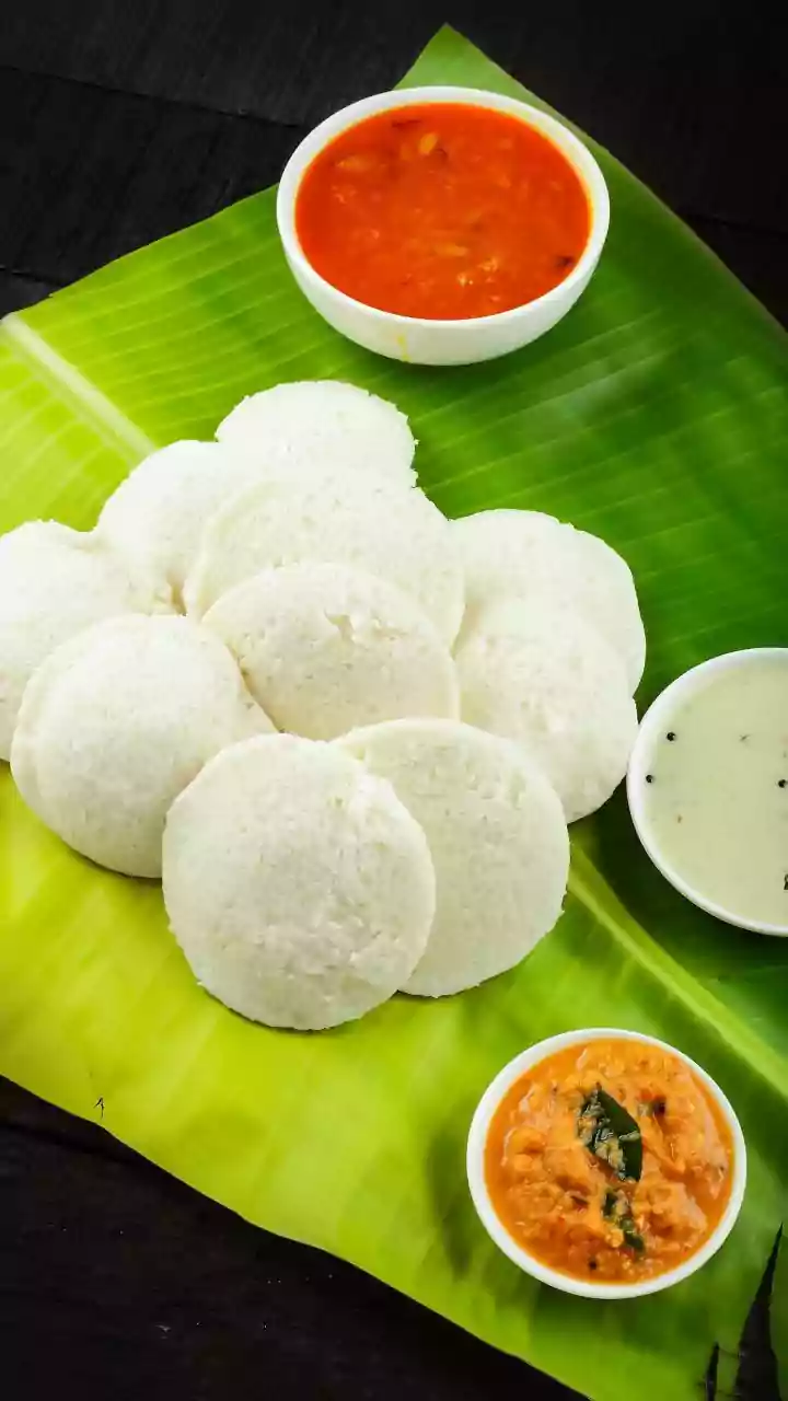 How Consuming Fermented Condiments Strengthens Your Internal Digestive Barrier During Rainy Seasons
