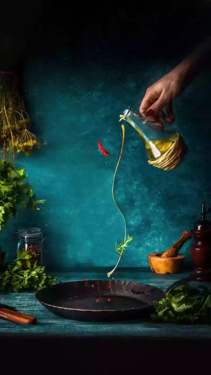 Make flavourful zero waste cooking oils from leftover mint and coriander stems