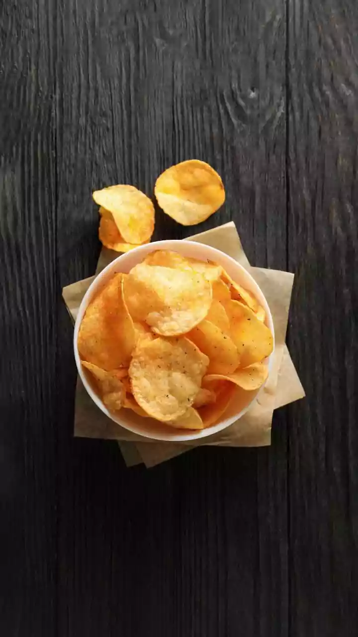 Delicious Home Snacks Why Roasted Makhana And Chickpeas Outshine Processing Potato Chips