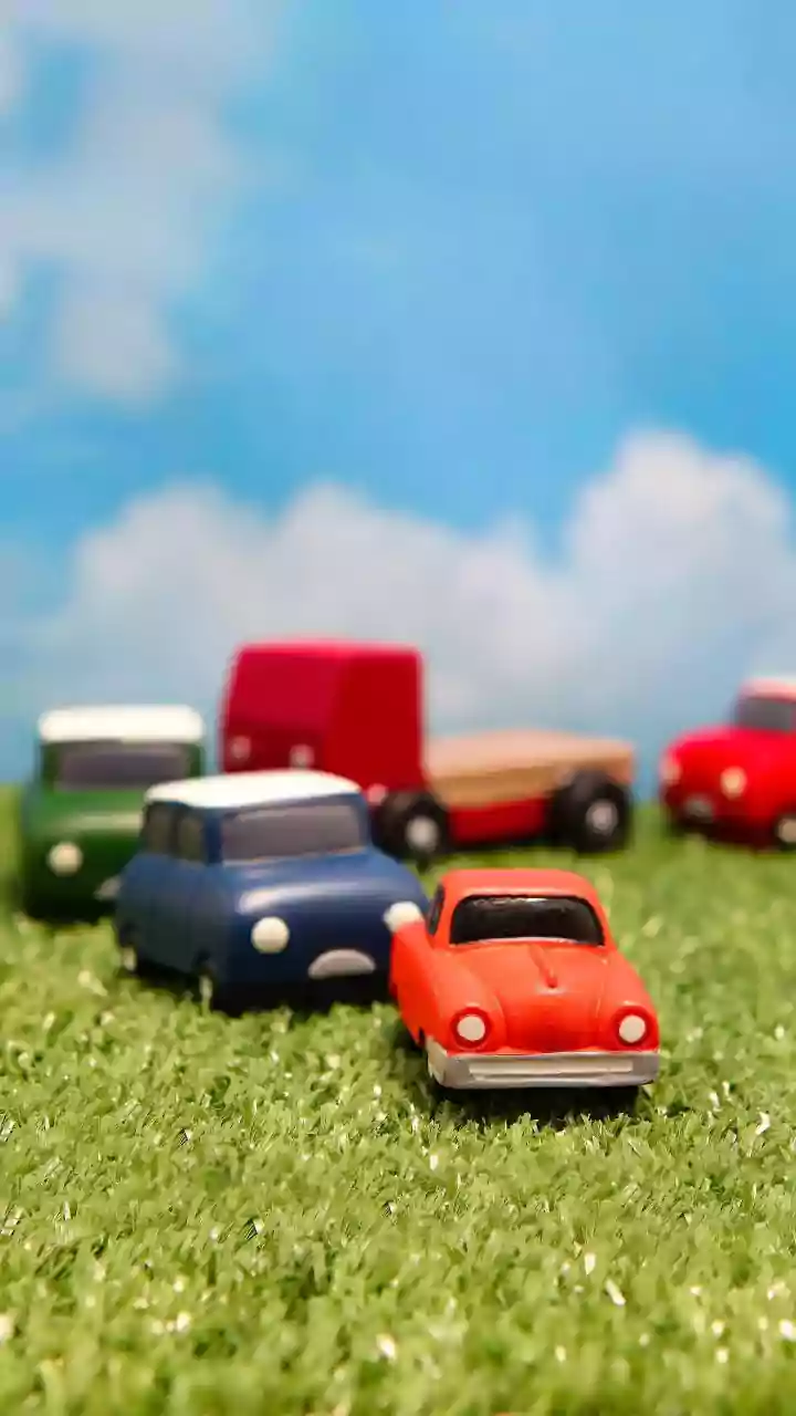 The Parksible: A High-Tech Parking Paradise for Your 1:64 Scale Car Collection