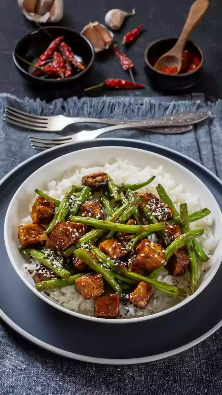 Why Protein Per Serving Matters More Than Front-Of-Pack Marketing Claims