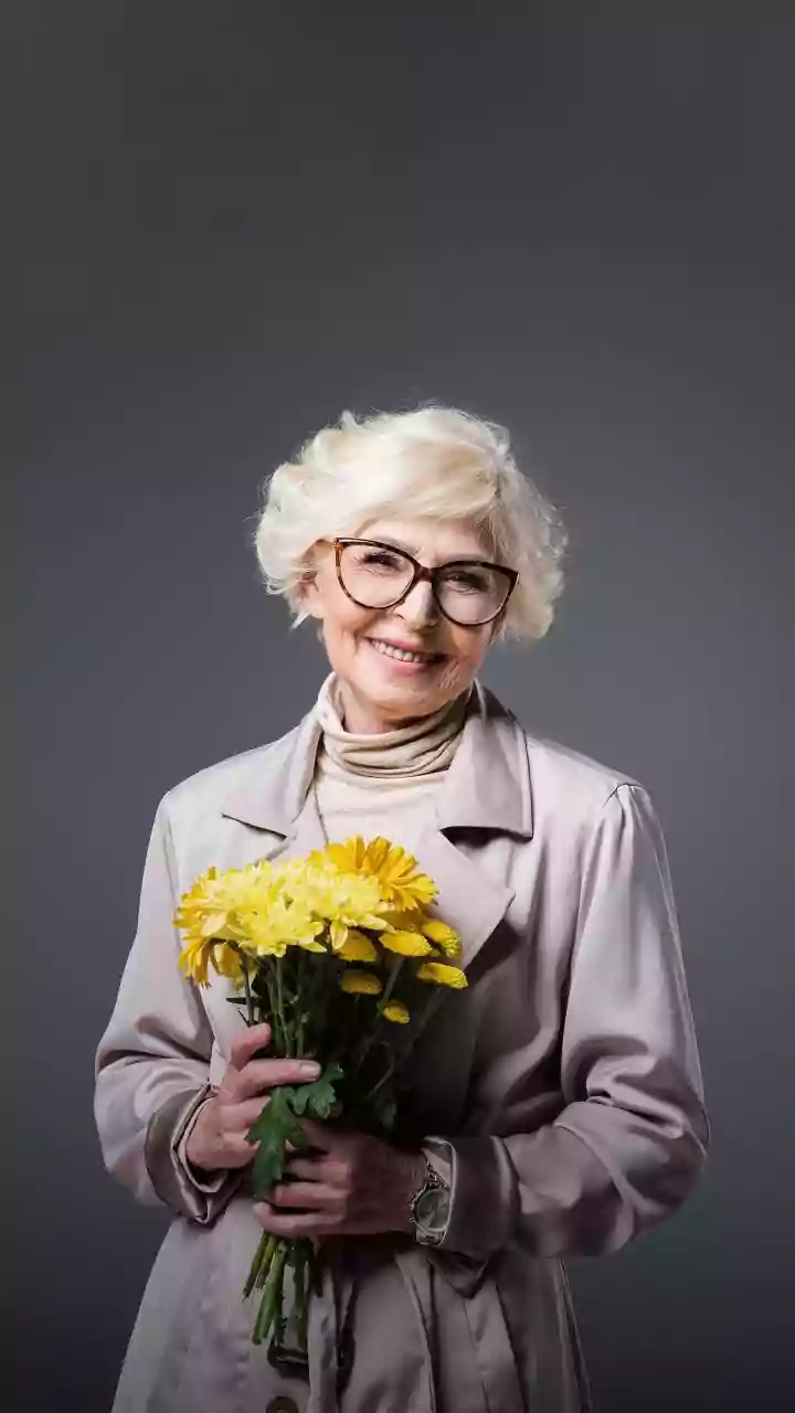 How Super Top-Up Health Insurance Policies Bridge Coverage Deficits For Aging Parent Critical Care Costs