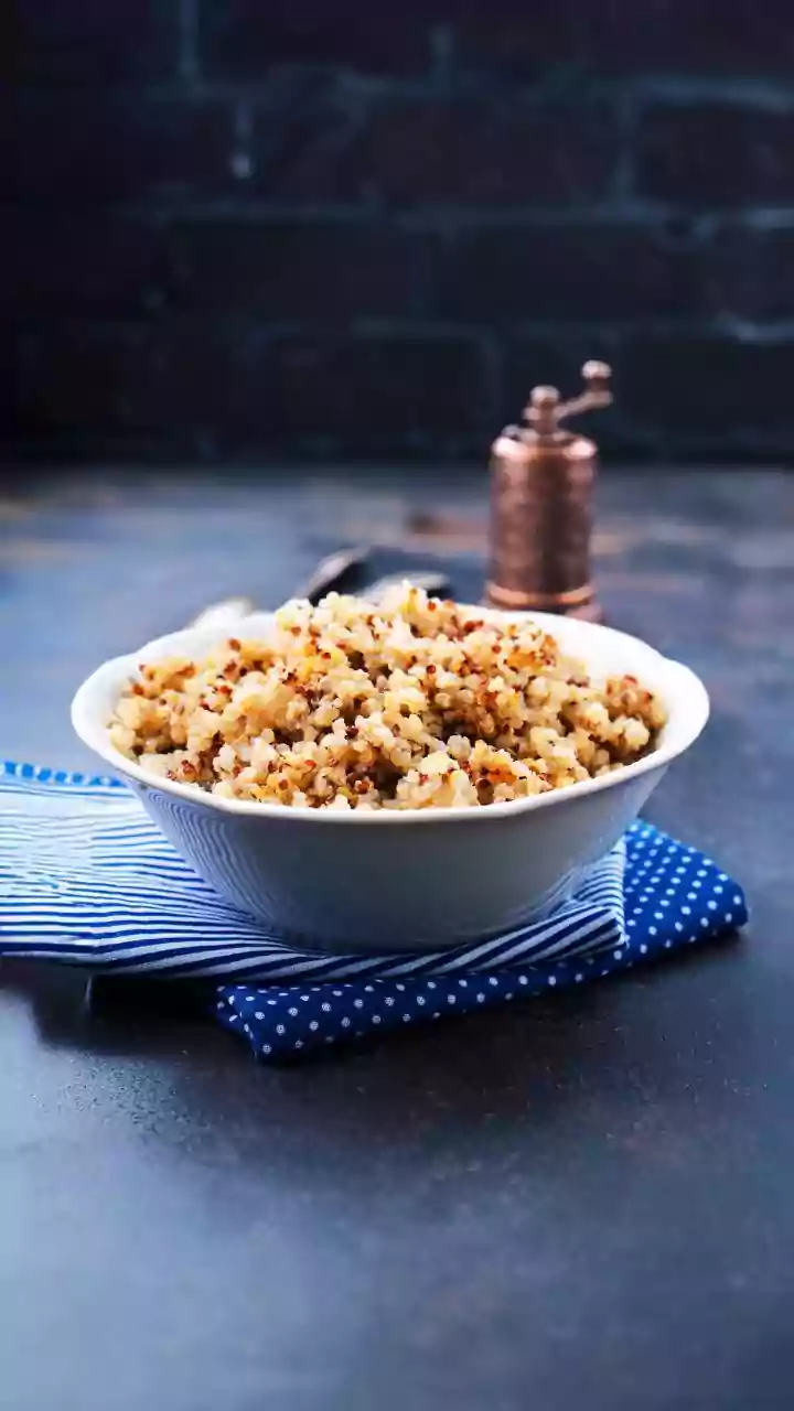 5-Minute Apple Cinnamon Breakfast Crisp: Your Speedy, Delicious Morning Solution