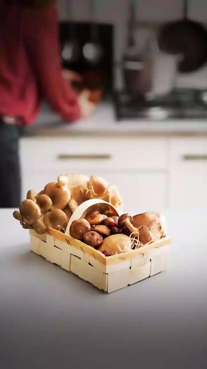How To Buy And Prepare Mushrooms Safely During Rainy Season