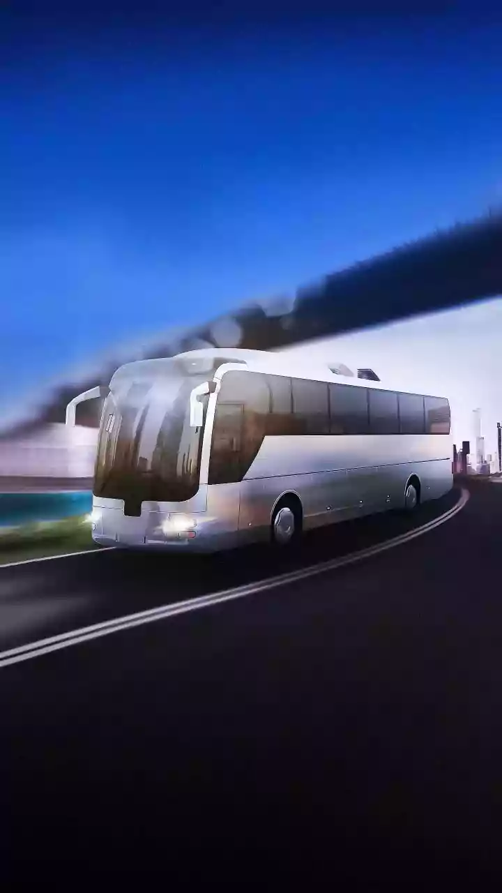 Quick-Thinking Driver Saves 22 Passengers As Luxury Bus Erupts In Flames On Highway In Navi Mumbai - VIDEO