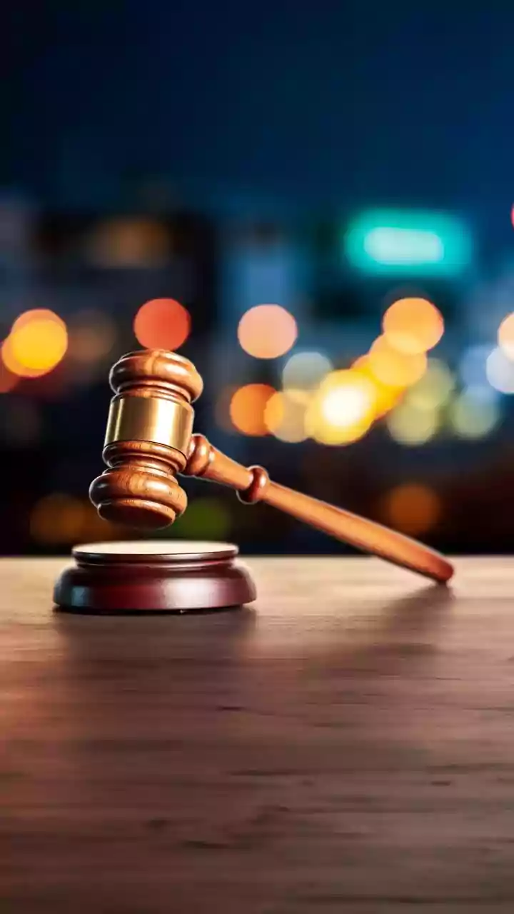 Lawyers across Delhi district courts strike against 'false implication' of advocate in murder case