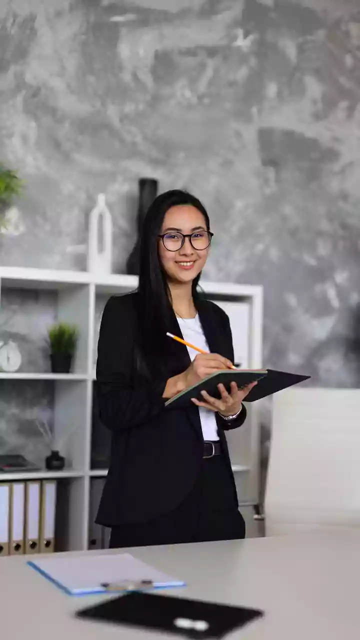 AI Can Help Match Job Descriptions, But Recruiters Check For Credibility