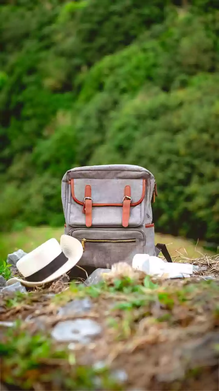 8 Walking Essentials for Health & Fitness