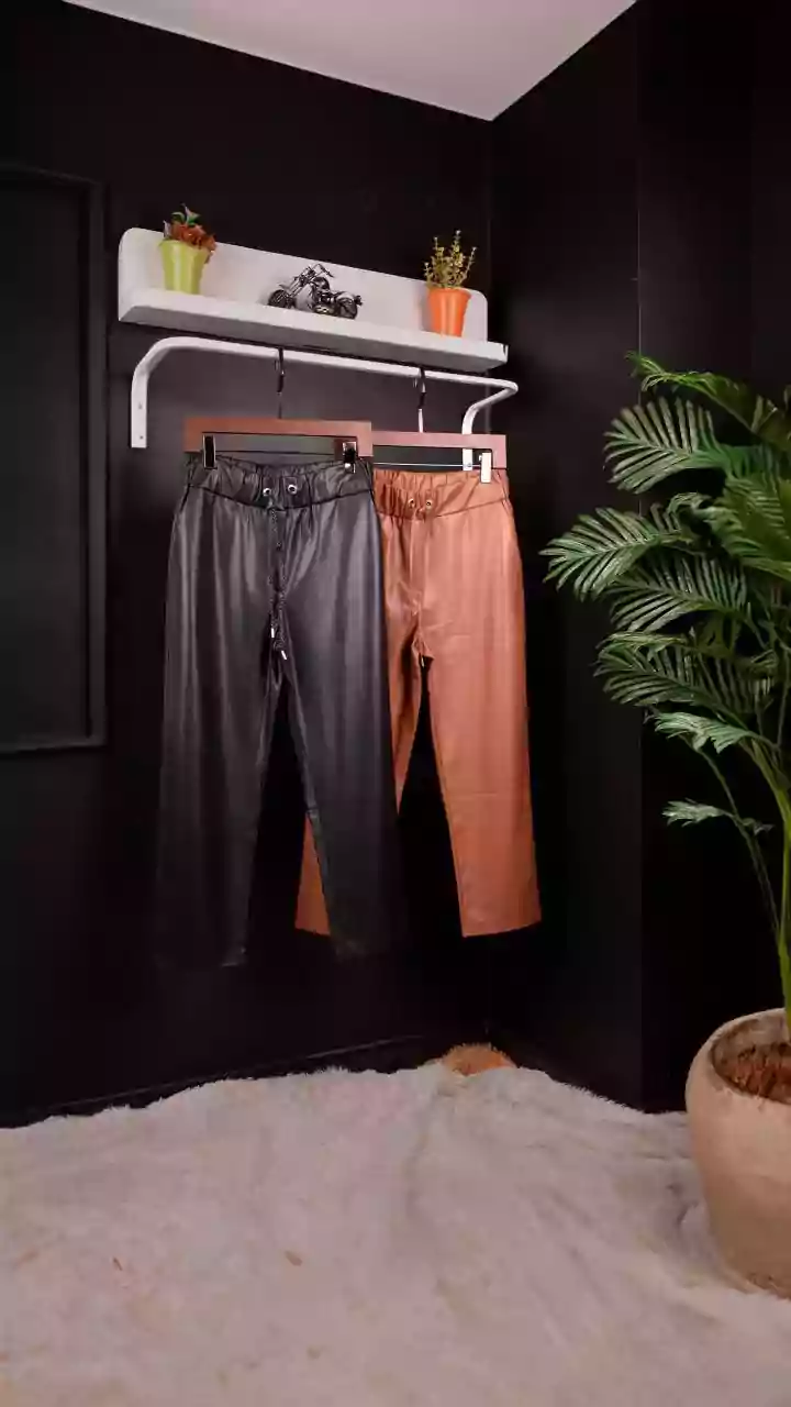 Leather Trousers: Style Guide for the Fashion Forward