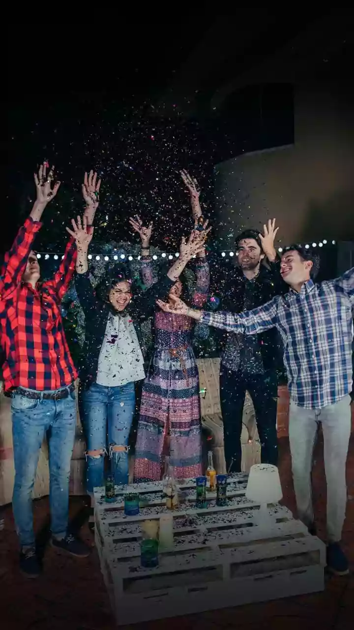 Hosting The Year-End Party? These Are The Drinks That Keep The Night Going