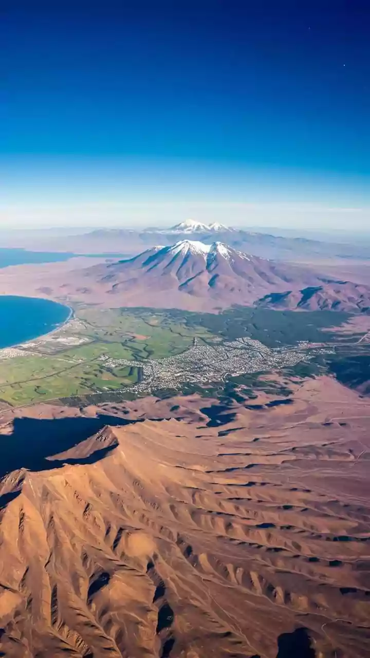 Unveiling 5 Breathtaking Air Routes: Scenic Journeys You Must Experience