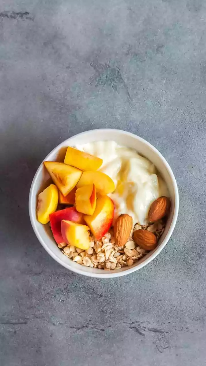 Fitness Enthusiasts Combine Roasted Gram Flour Sattu With Fresh Toppings For Breakfast