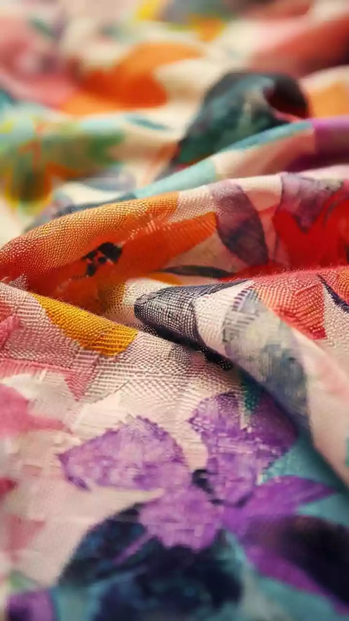 Gentle fabrics help in slow breathing? Here's the truth