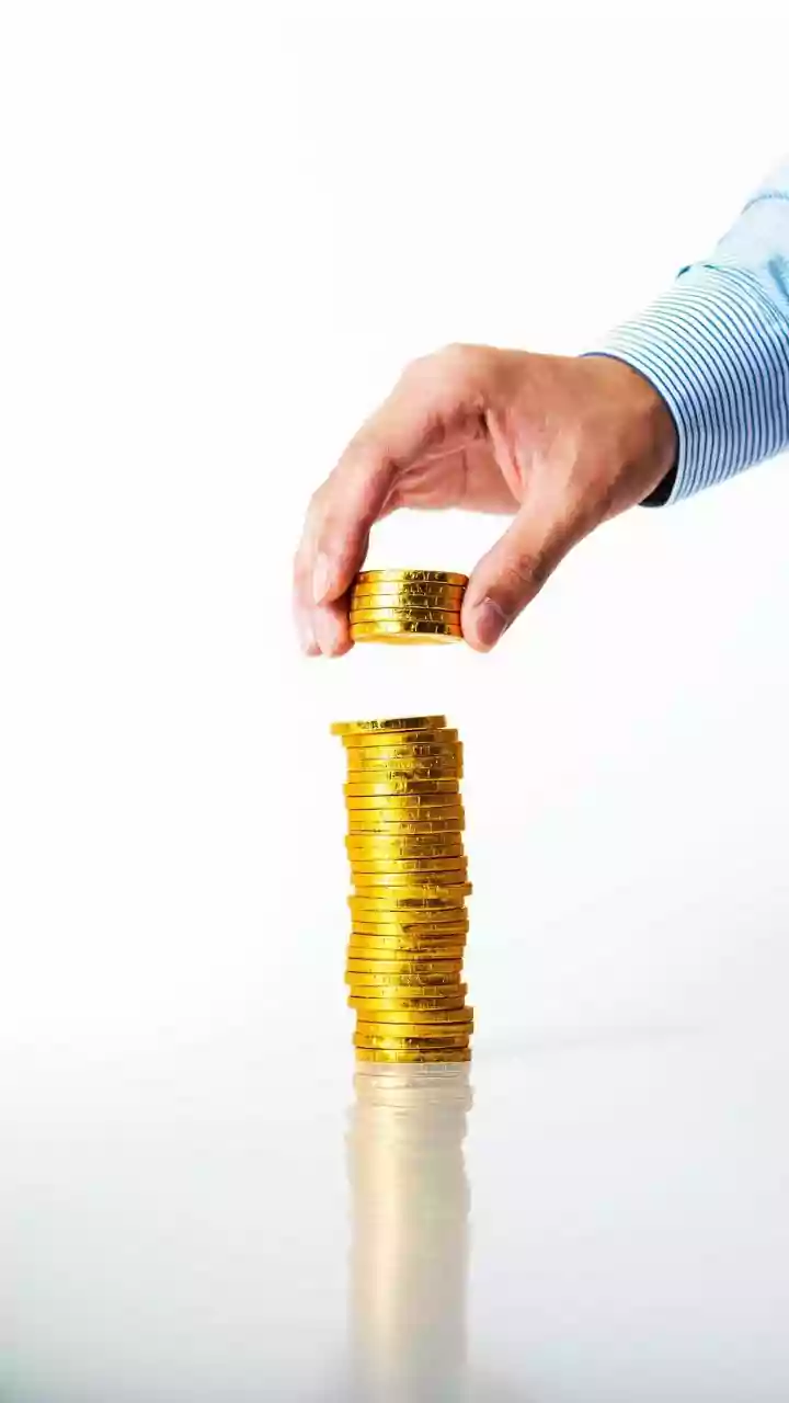 Major Share Transactions Unfold: Market Insights