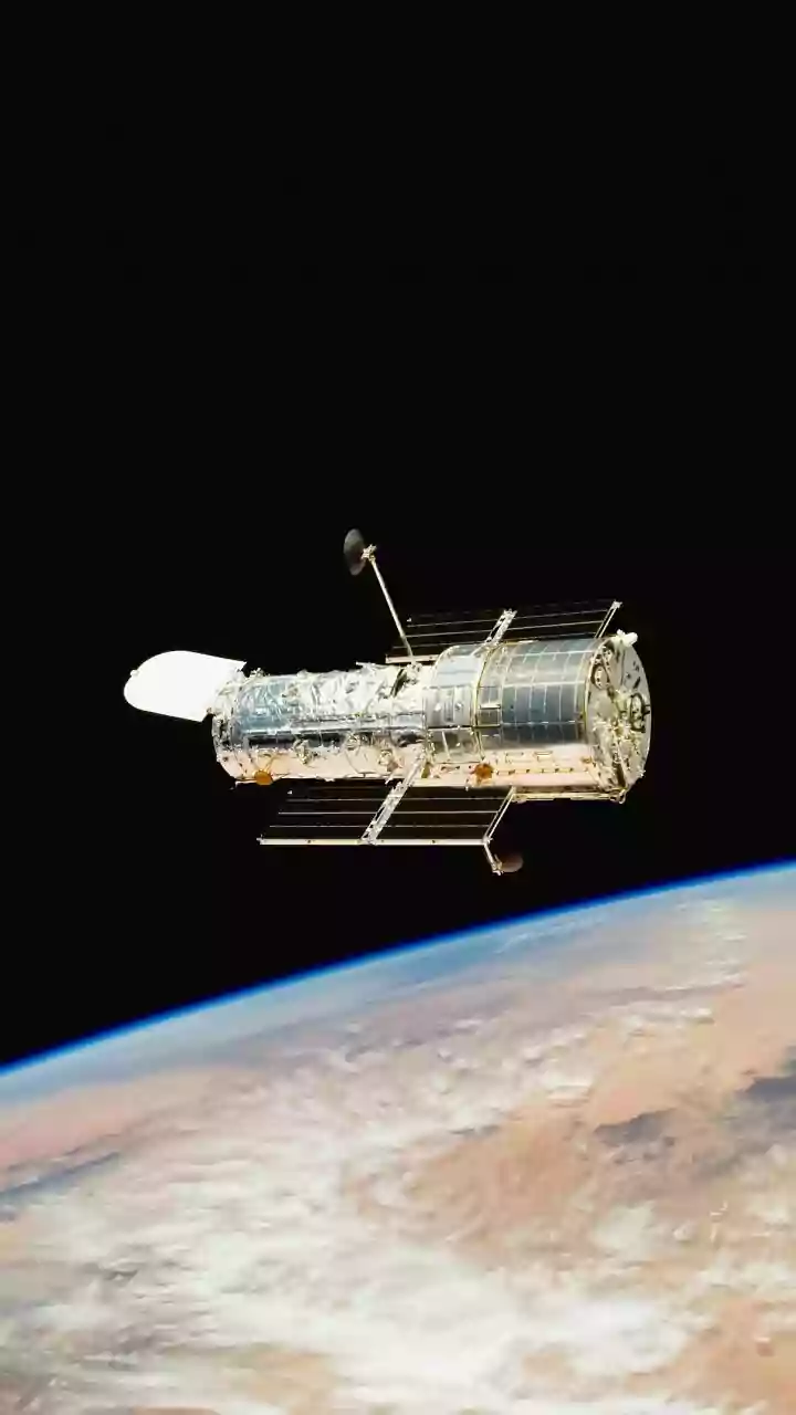 What Hubble Infrared Images Reveal About Seasonal Atmospheric Changes On Saturn