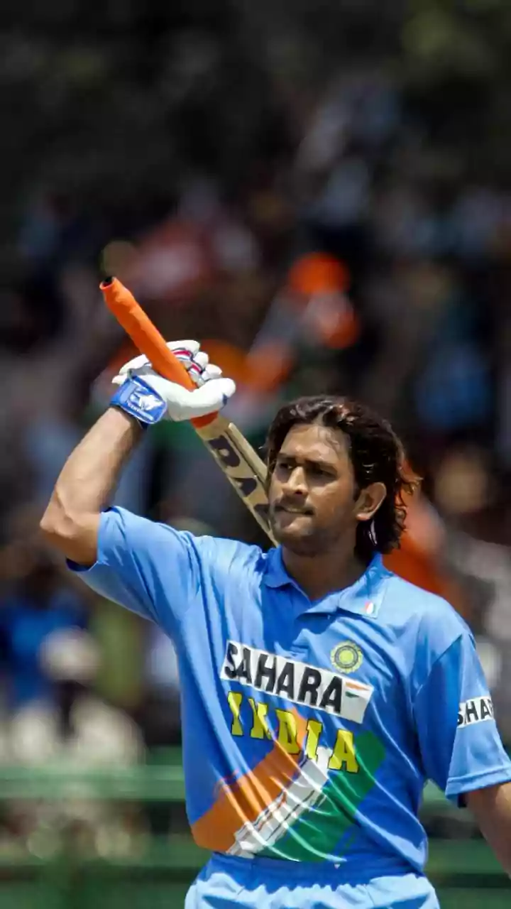 MS DHONI ERA STARTED OTD IN 2005 on 31 October, Throwback to his famous 183* off 145 vs Sri Lanka