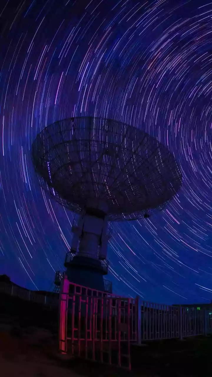 Infrared Telescopes Track Supersonic Winds And Iron Rain Patterns On Remote Planets