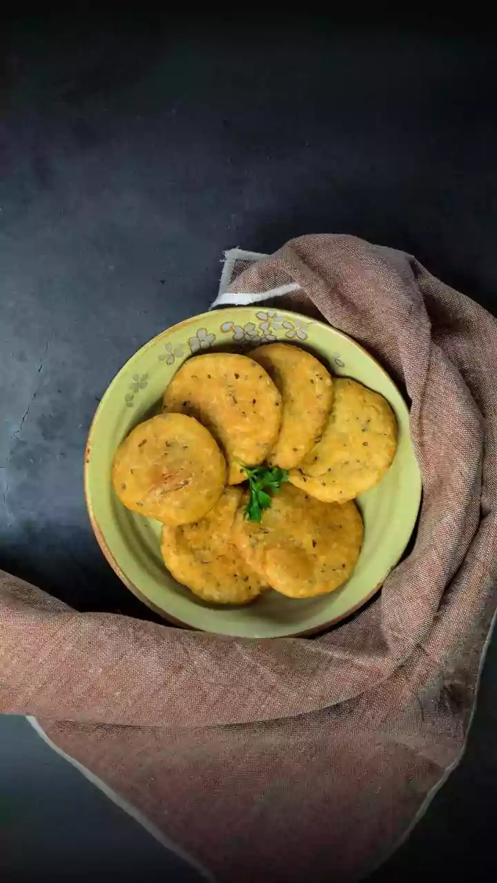 Crispy Mathi Magic: Master the Art of These Savory Ajwain Flavored Snacks