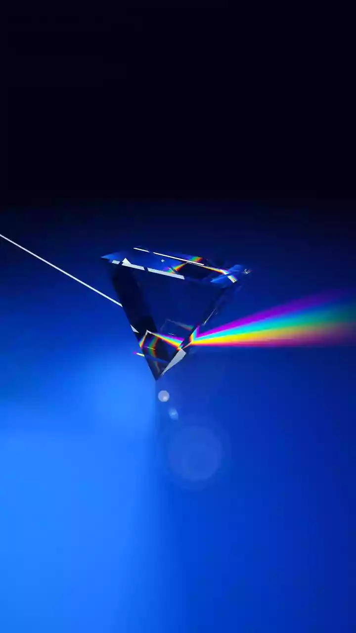 Scientists trap light in layer 1,000x thinner than hair: Study