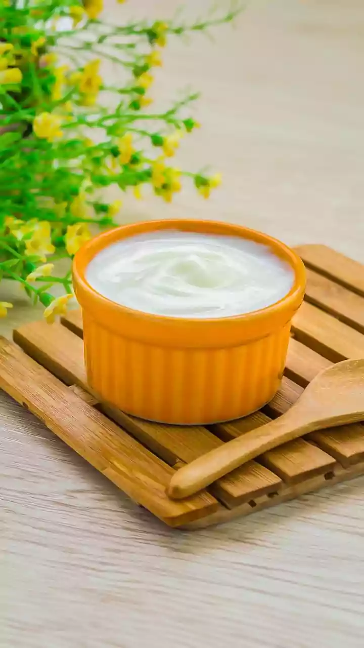 Homemade White Butter Highlights Butter's Nutrients In The Article