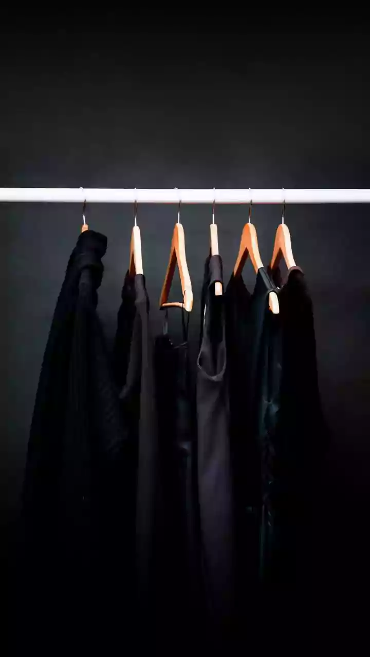 Ditch These 7 Outdated Fashion Staples: Expert Style Swaps for Modern Wardrobes