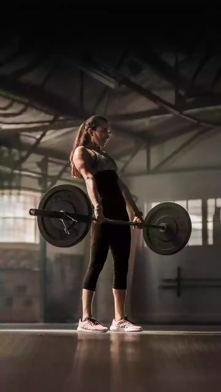 How creatine monohydrate aids neuromuscular function to improve both muscle strength and cognitive focus tasks