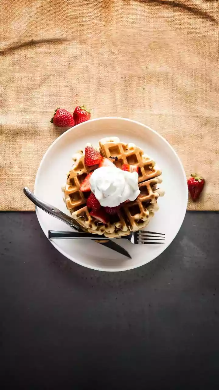 Greek Yogurt Waffles: A Fluffy Breakfast Delight