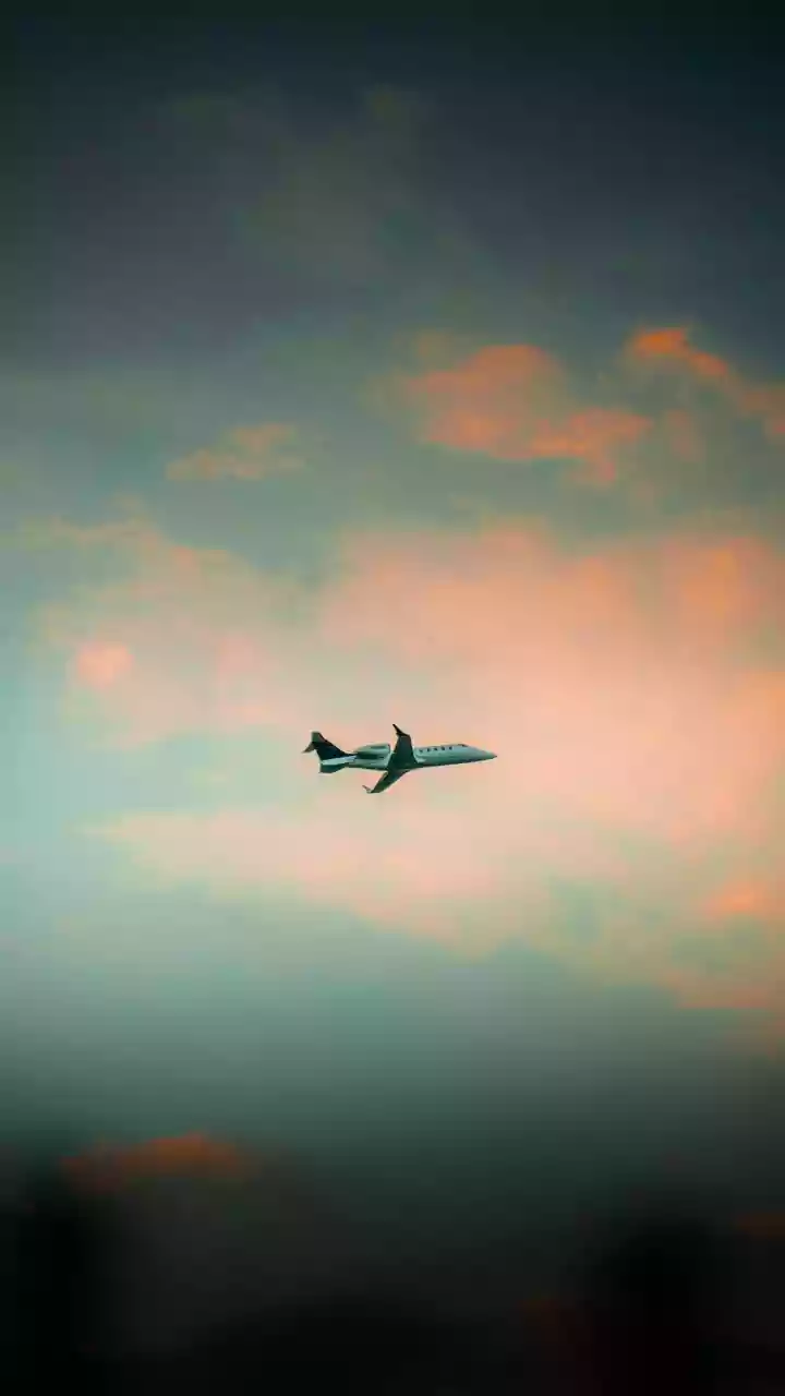 Private jet nearly collides with US Air Force tanker near Venezuela, second incident in a week