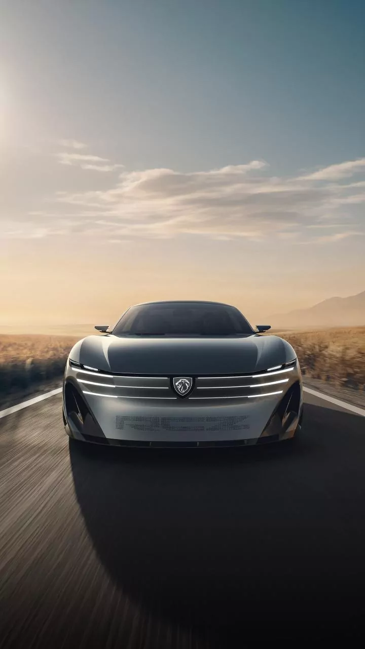 Peugeot revive cupê RCZ como conceito elétrico de 500 cv e recarga em 10 minutos