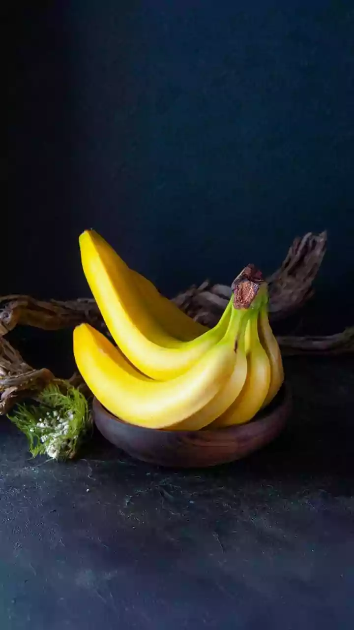 Why Bananas Change Colour Faster in a Mixed Fruit Bowl