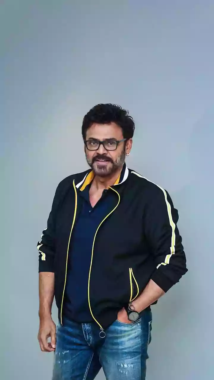 Tollywood Superstar Venkatesh Daggubati Savors Iconic Masala Dosa at Bengaluru's Vidyarthi Bhavan